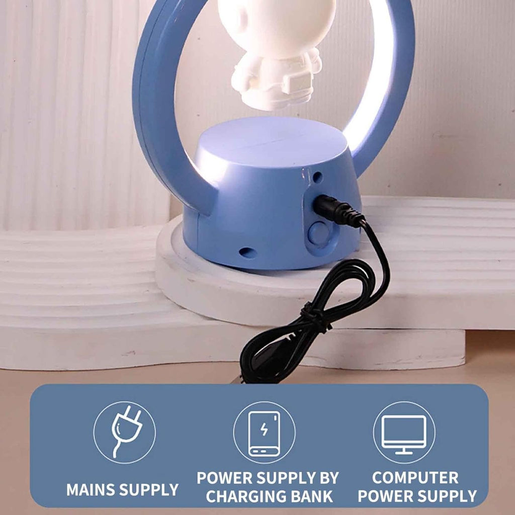 Astronaut Light Lamp